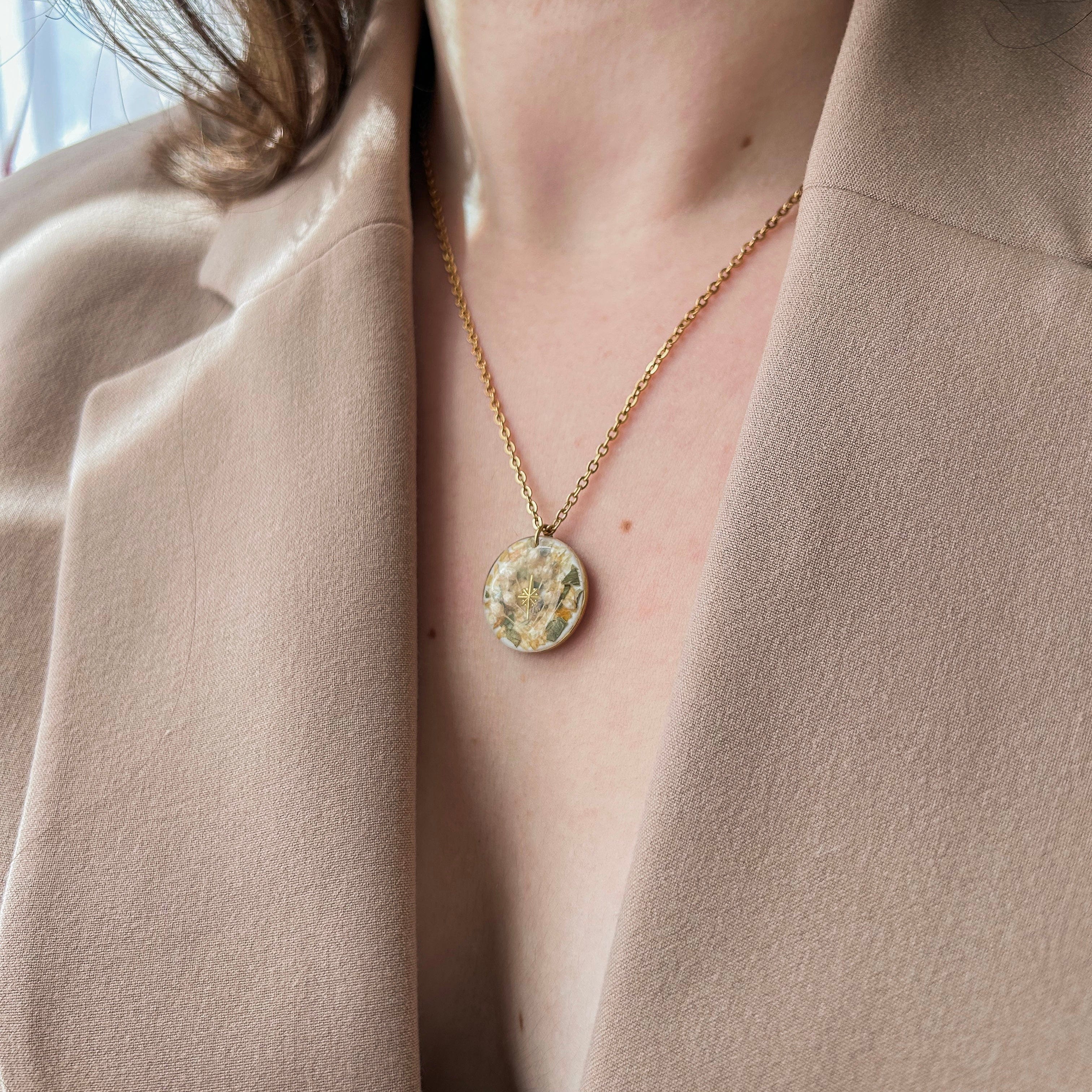 COLLIER GRAND KAREN MEMORY