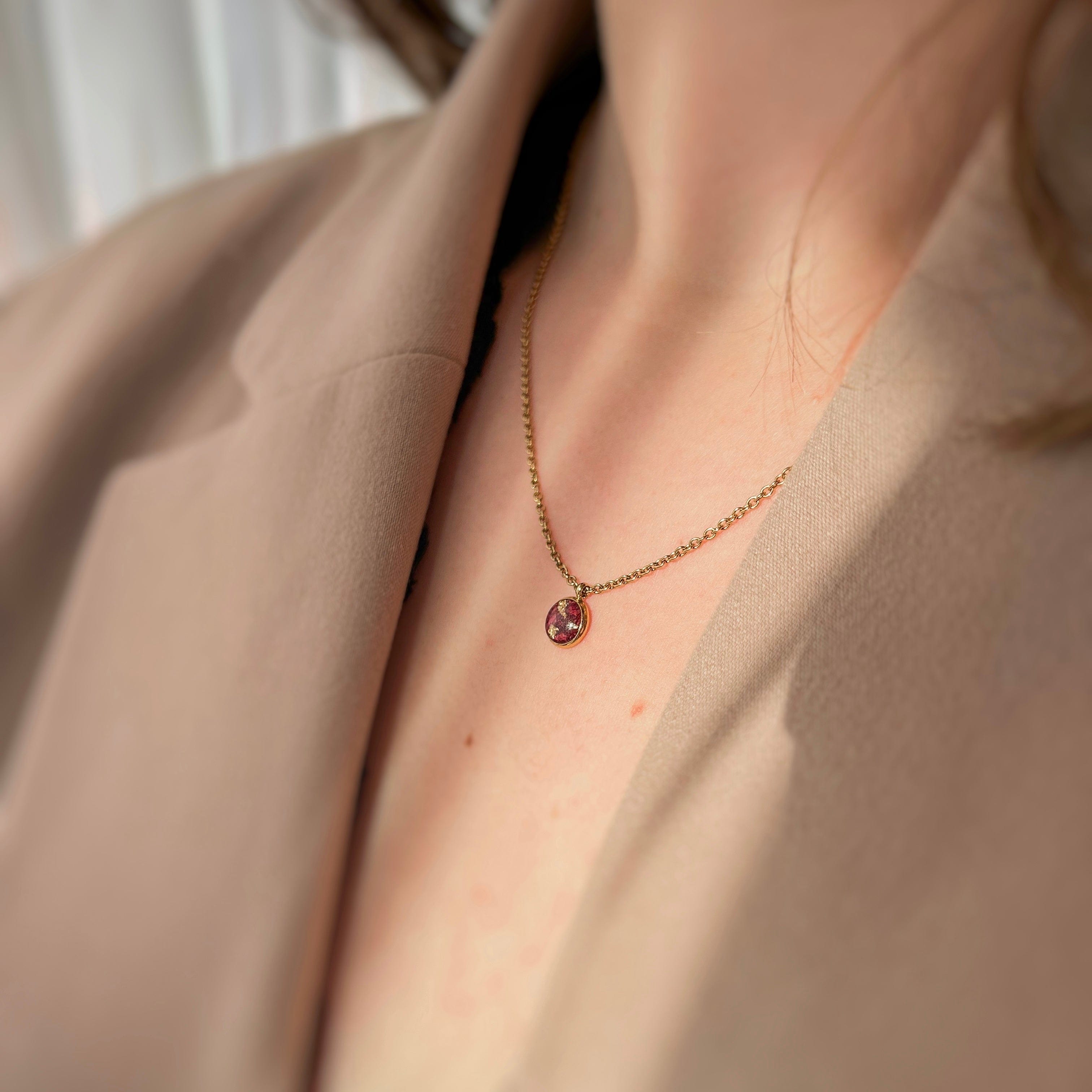 COLLIER - UNIQUE SOUVENIR