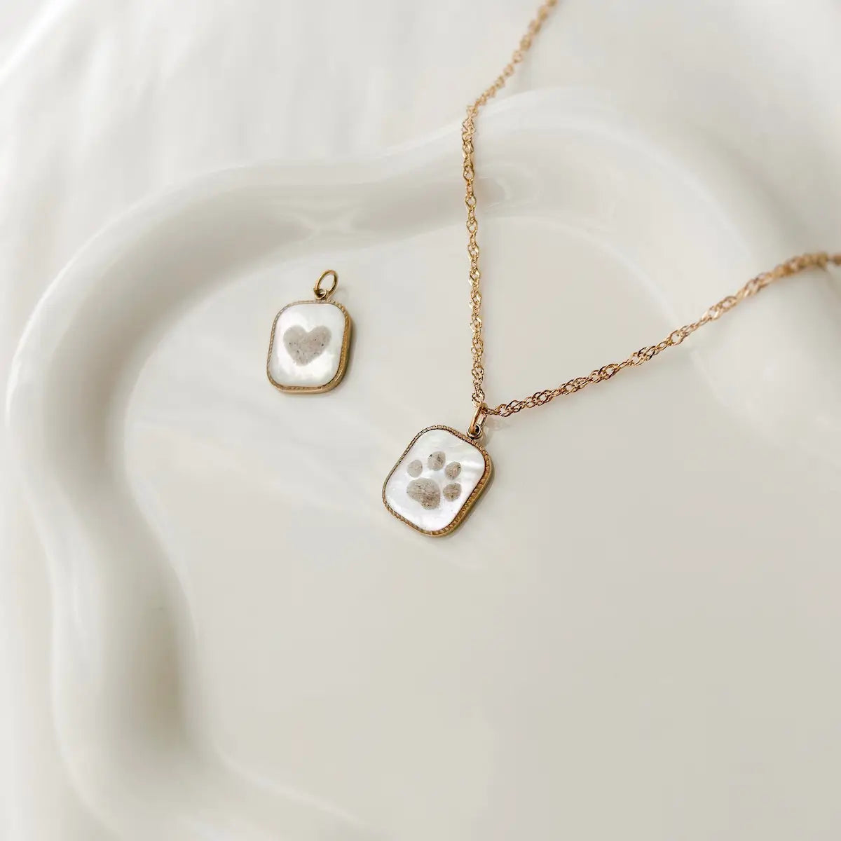 BIJOUX SOUVENIR COLLIERS COLLIER CASSANDRE