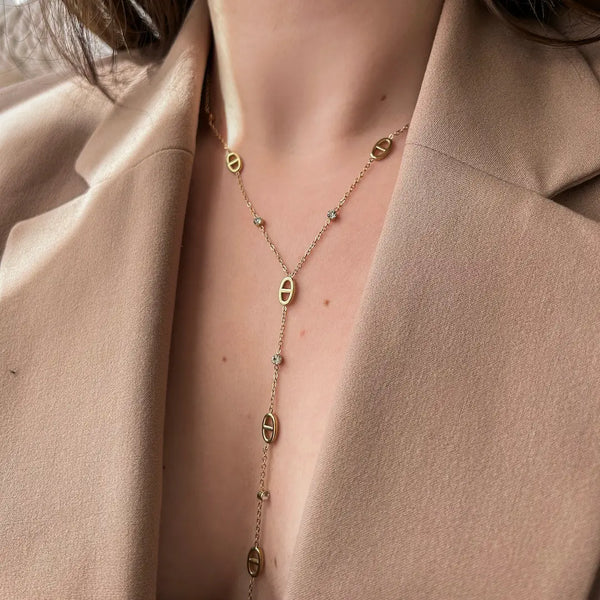 COLLIER KIM