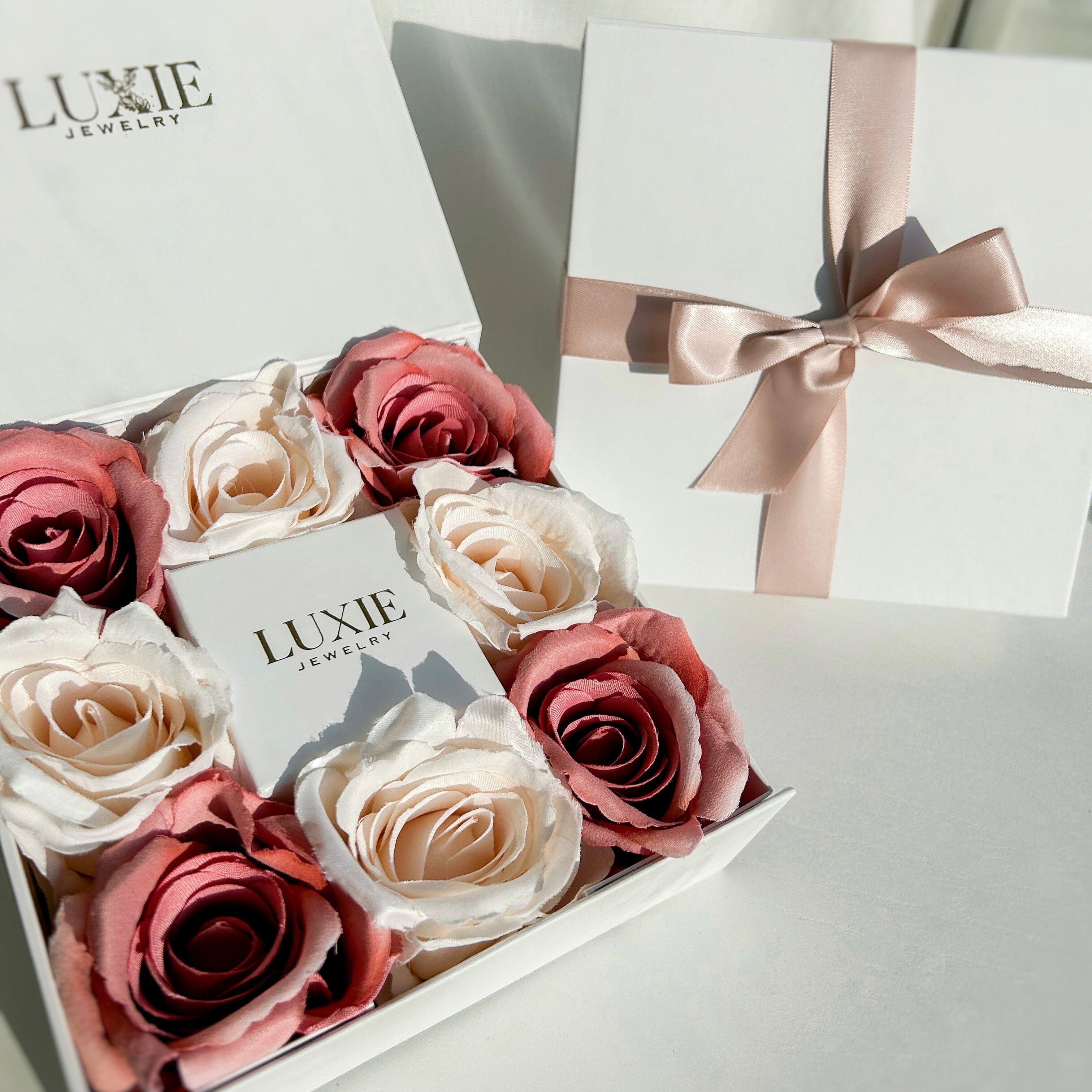 Création Luxie BOÎTE CADEAUX Rose COFFRET À PERSONNALISER
